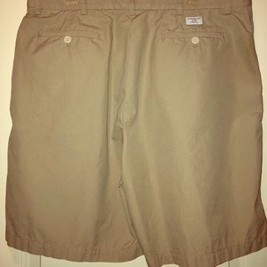 Men Vineyard Vines Shorts- Size 40 Khaki Tan